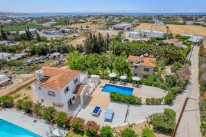 Villa Giota image