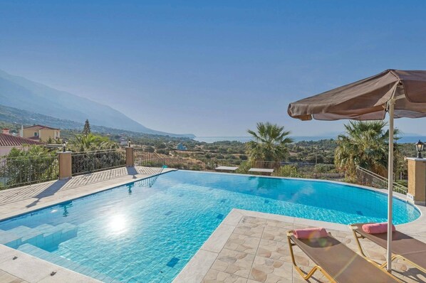 Villa Eos image
