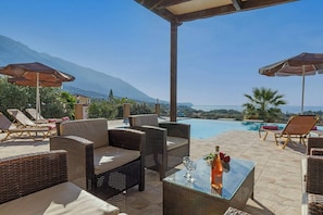 Villa Eos image