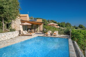 Villa Ifandis image