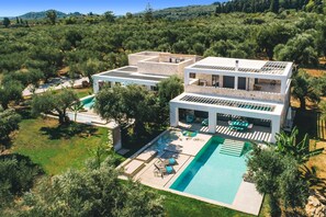 Villa Azimut 2 image