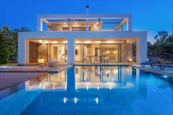 Villa Azimut 2 image