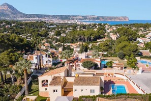 Villa Heron image