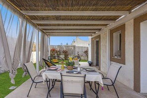 Villa Arancio image