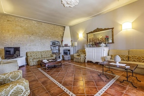 Villa Castelluccio image