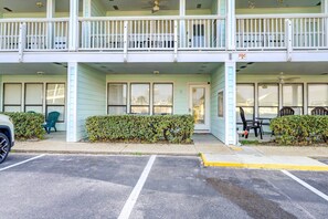 Condo Exterior | Community Perks | Free WiFi | Walk to Restaurants