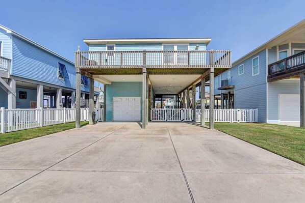 Galveston Vacation Rental | 3BR | 2.5BA | Steps Required for Access