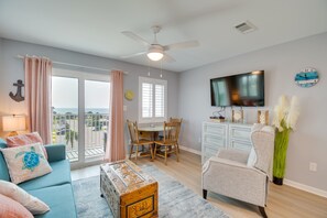 Living Room | 4th-Floor Condo | Elevator