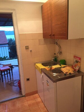 Kitchenette