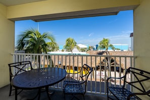 Harbor20House20303-17