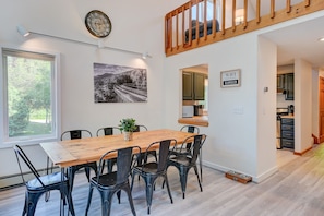 Dining Area off of Kitchen