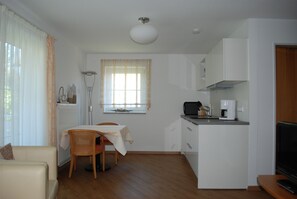 Studio-Appartement mit Balkon für 1-2 Personen-Studio Appartement 1.OG
