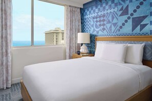 Unit with 1 Queen Bed