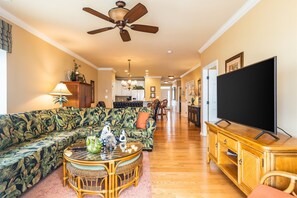 Sunset Island 37 Fountain Drive West unit 5E Living Room