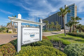 The Sea Spot is located on the 9th floor of the Galvestonian on East Beach.