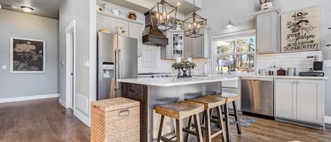 Spacious kitchen waiting for your cooking skills!