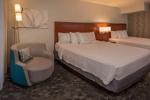 Unit with 2 Queen beds