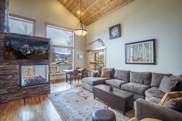 Main Living Space with 3-sided fireplace
