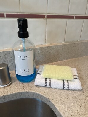 Bathroom amenities