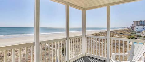 North Myrtle Beach Vacation Rental | 3BR | 2.5BA | Stairs Required | 1,032 Sq Ft