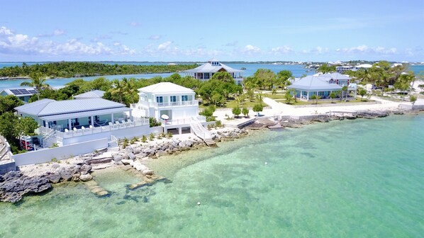 STARFISH BAY a 3 bedroom home and MERMAID COVE a one bedroom open plan villa. (Also available for rent separately)