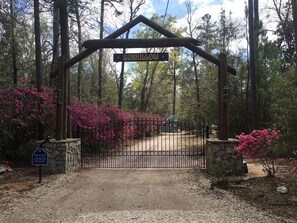 Entrance gate
