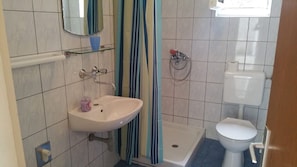 A3 Bijeli(2+1): salle de bain W-C