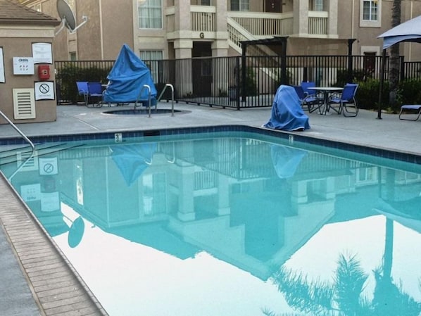 Outdoor Swimming Pool