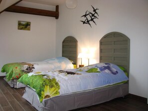 Photo 3