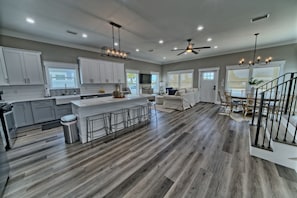 Gorgeous Kitchen and Living Room