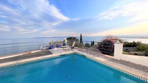 Pooterrasse mit Panoramablick