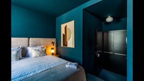 Lovely bedroom area with a comfortable mattress and pillows. Clean linen included! #lovelystay #rest