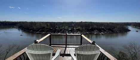 deck off master bedroom