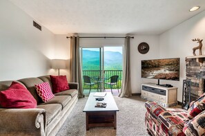 Living Area with Queen Sleeper Sofa