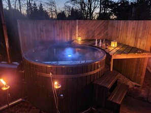 Bain à remous extérieur