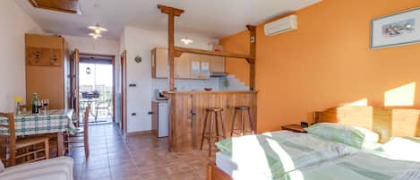 Kitchen and dining area