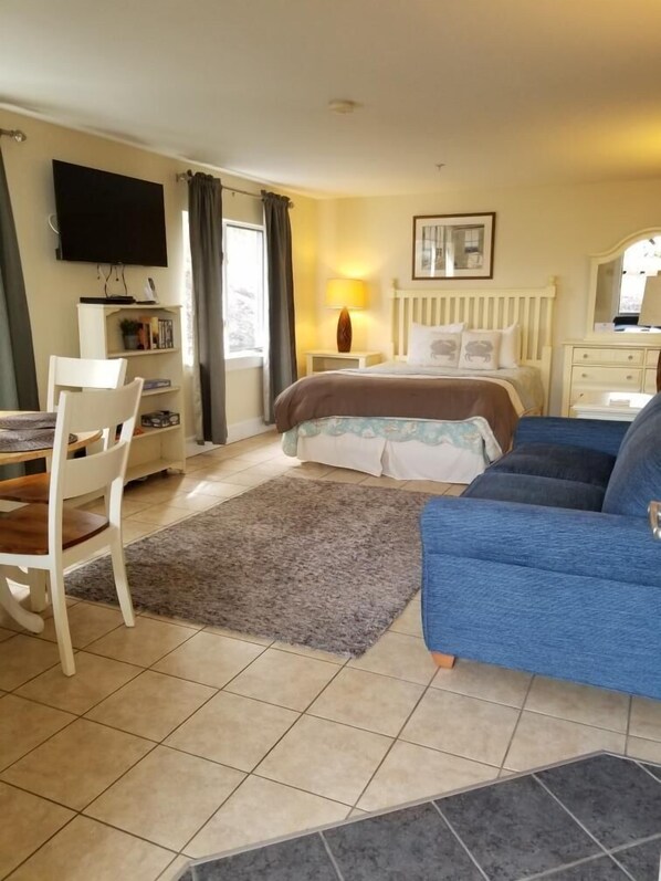 Studio 207 Living Room