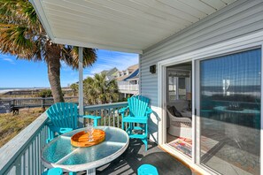 Ample balcony space for the whole family