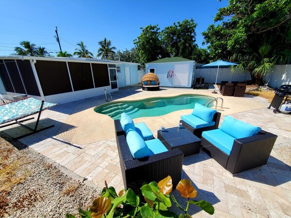 Pool