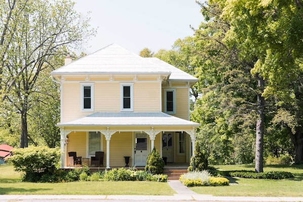 Welcome to Cherry Valley, PEC!