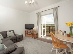 Living room/dining room | Greenfields - Primrose Farm Cottages, Upottery, near Honiton