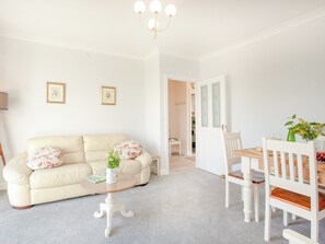Living room/dining room | Valley View - Primrose Farm Cottages, Upottery, near Honiton