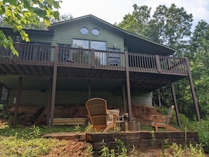 Cabin from the front