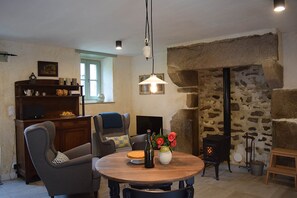 Maison du four