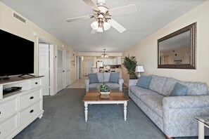 Home Decor, Furniture, Table, Coffee Table, Indoors