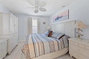 Home Decor, Indoors, Ceiling Fan, Furniture, Lamp