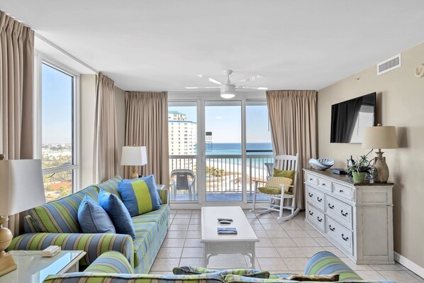 Home Decor, Indoors, Furniture, Living Room, Ceiling Fan