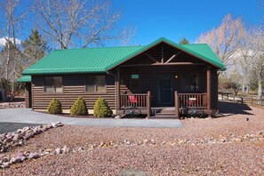 Cozy Cabin @ Bison Ranch 3B / 2B