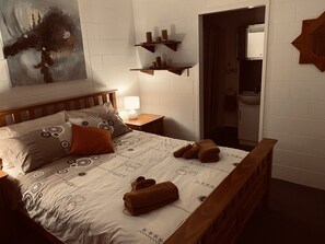 Ensuite Bedroom 1