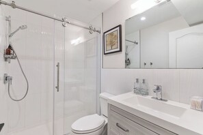 Our bathroom has fully stocked essentials. Set of towels and toilet paper.